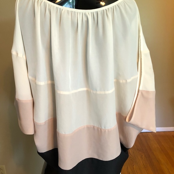 Ann Taylor Loft Blouse, L - Picture 4 of 4